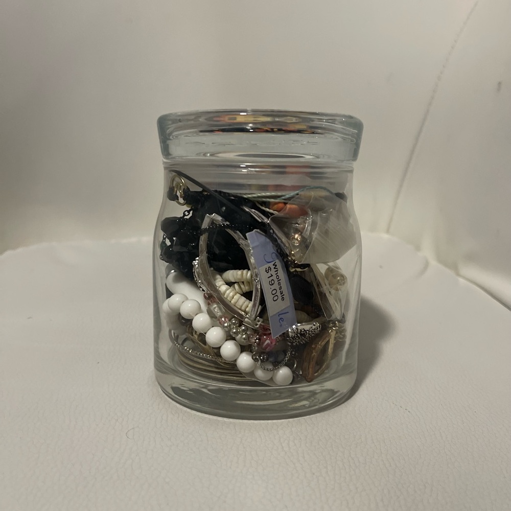 Jewelry jar (new and used)